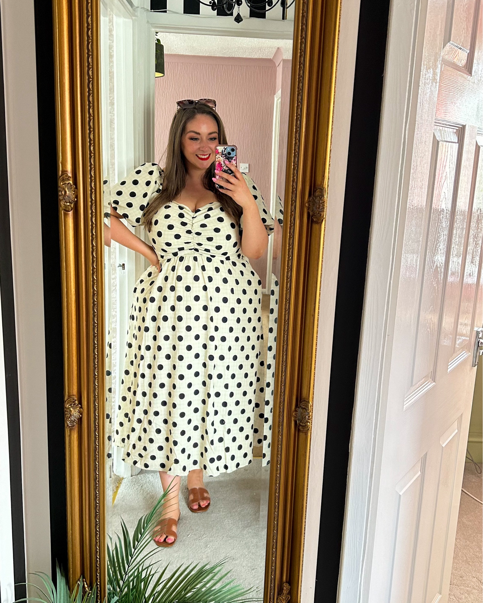 Three fabulous work dresses under £50 for every style… Well. Three styles 😉🖤🤍🩷❤️🐆

#LTKplussize #LTKcurves #LTKworkwear