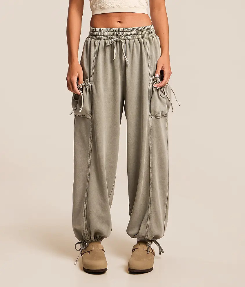 Washed Barrel Jogger | Buckle