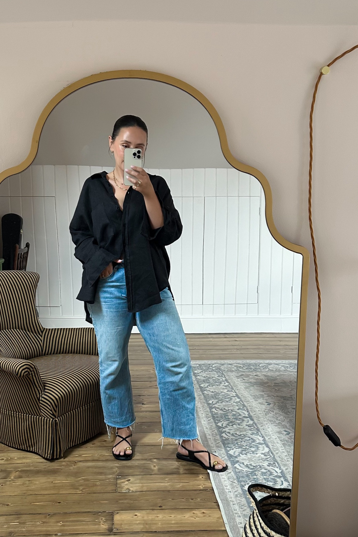 Casual midsize summer outfit for antiques shopping on the weekend 💫

Over 40 fashion inspiration.

Black Linen oversized shirt
Straight leg jeans 
Flat strappy black sandals 


#LTKuk #LTKstyletip #LTKmidsize