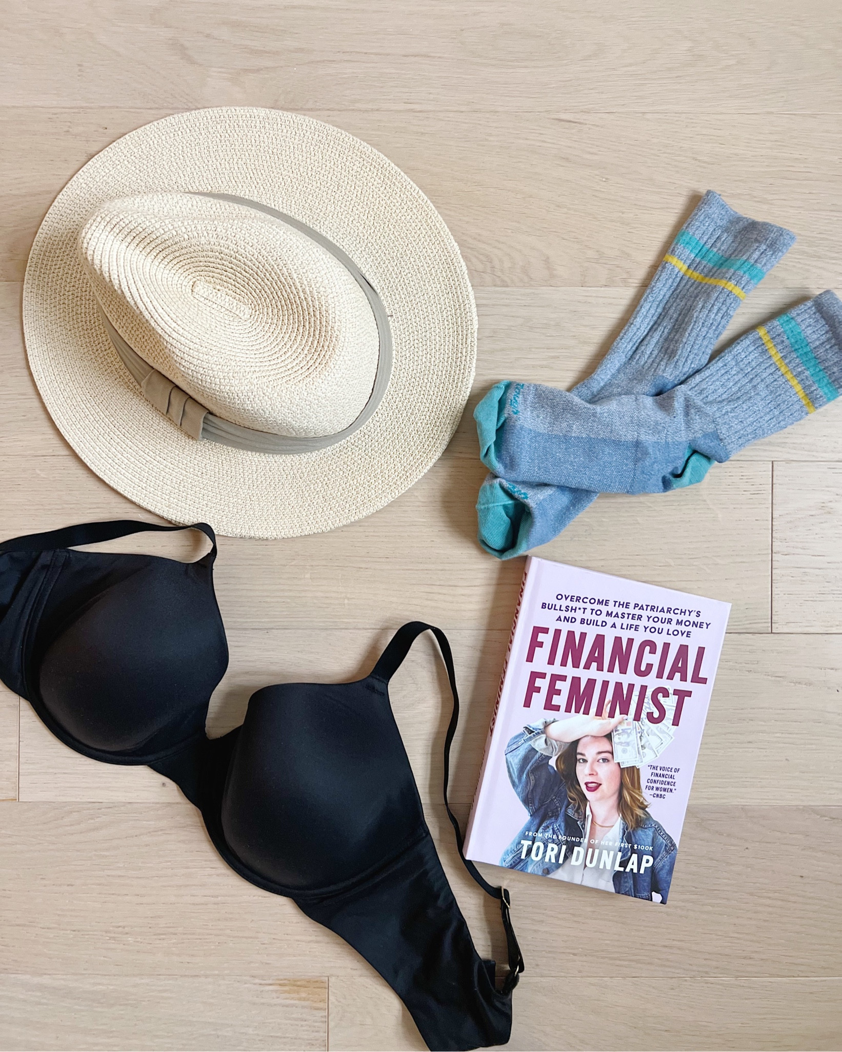 Tuesday top finds for the week of 3/14

#LTKSeasonal #LTKunder50 #LTKstyletip