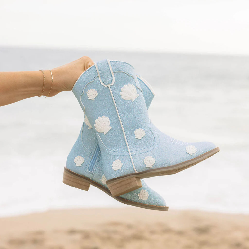 Cowgirl Seafoam Cove Boots | Wild and Rae