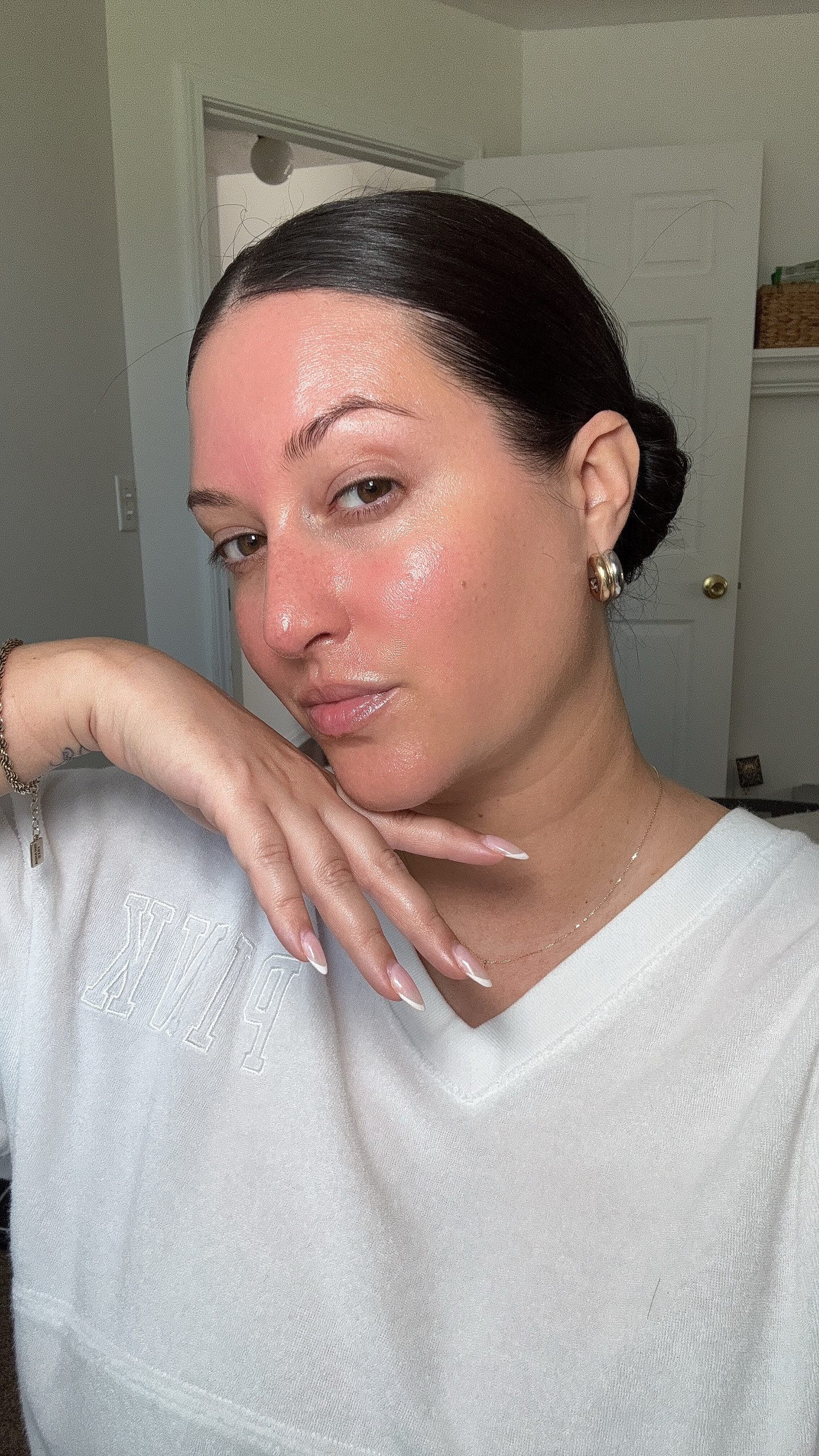 morning skincare routine for combo, sensitive, acne prone skin 🫶🏼 

#skincareroutine #glassskin #morningskincare

#LTKBeauty