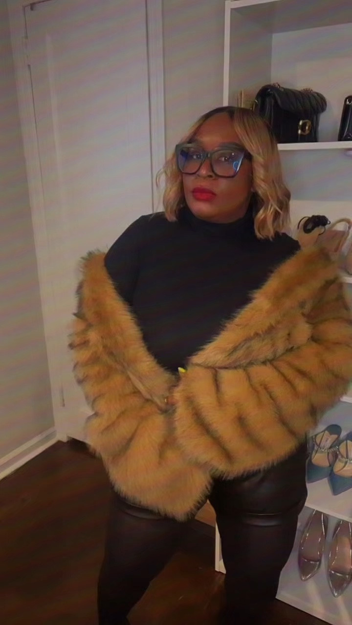 Grown and sexy— SatHERDay night. 

#LTKStyleTip #LTKFindsUnder100 #LTKSaleAlert