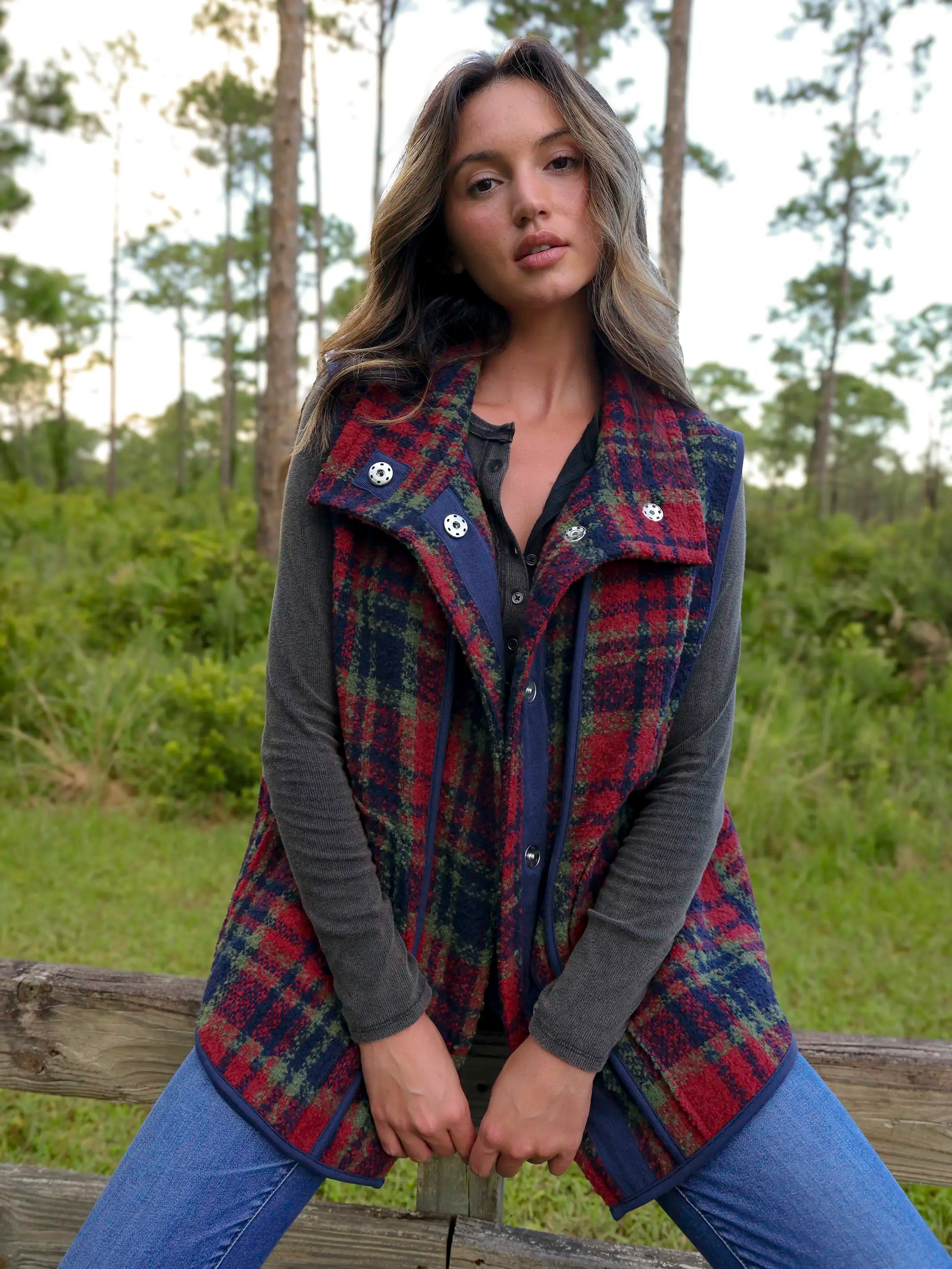 Aurora Plaid Vest - Rust Plaid | Natural Life