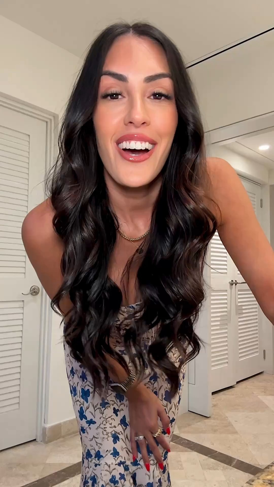 Small dress 

use stylethegirl_12 for discount 