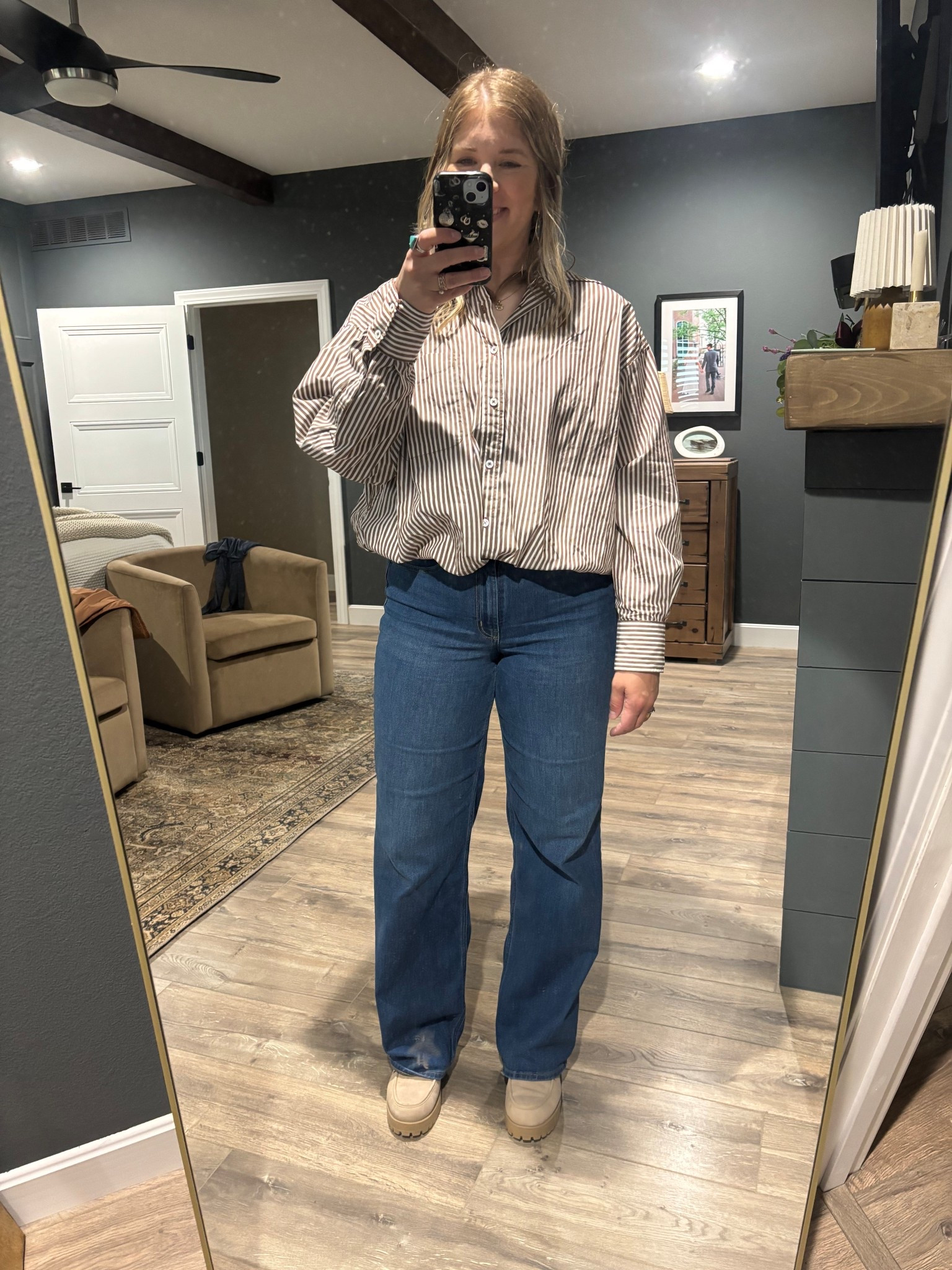 When it’s cool, and rainy I try to be cool and comfy. Shirt is old AE

#LTKootd #LTKmomlife #LTKU