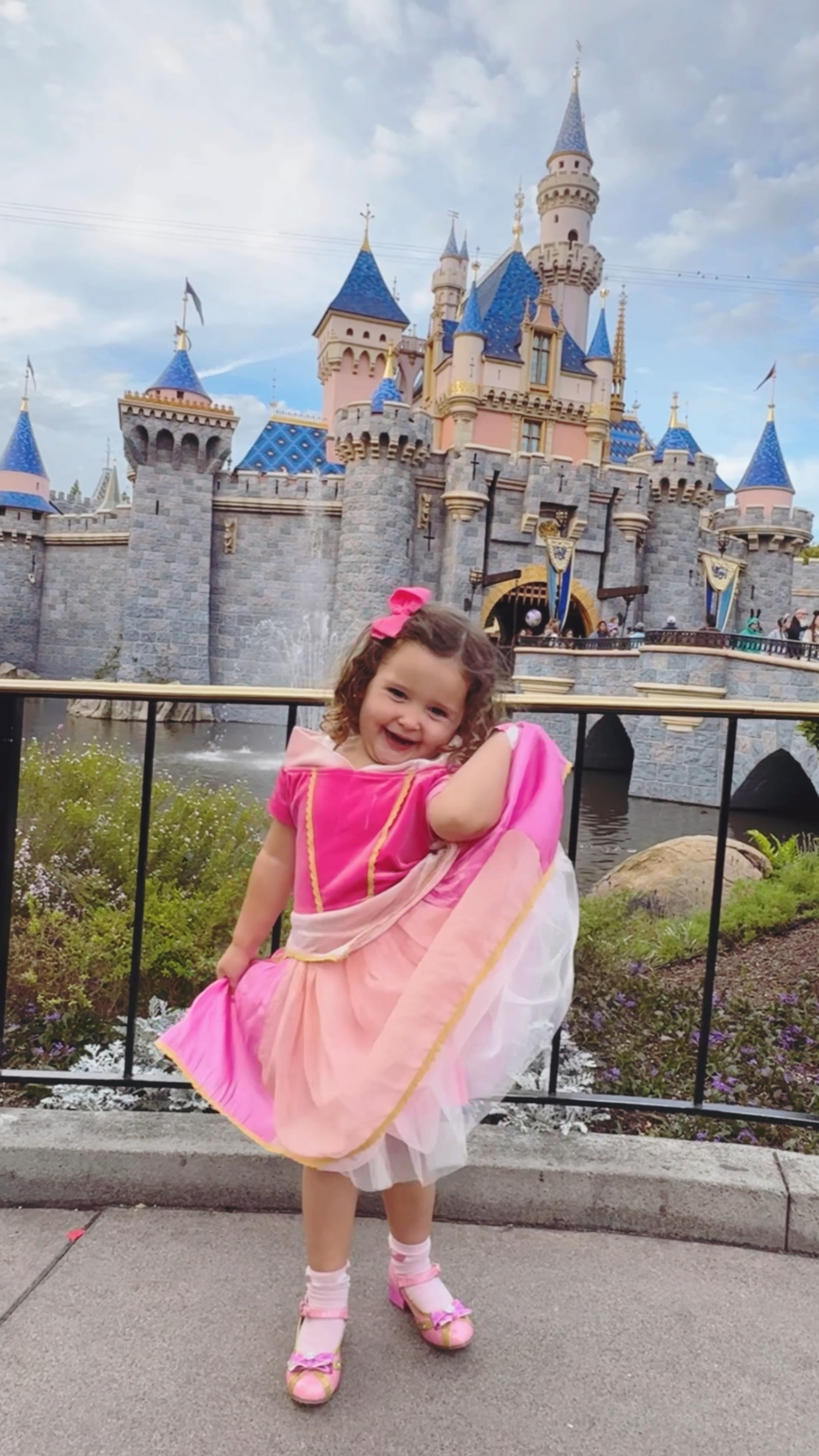 Comfortable princess dresses that are great for play and costumes! My favorite dresses for my daughter are from Taylor Joelle Designs. This pink one is from there but I can’t link it through LTK :/ I put the link for the first dress though because it’s from Amazon! 

#LTKVideo #LTKfamily #LTKkids