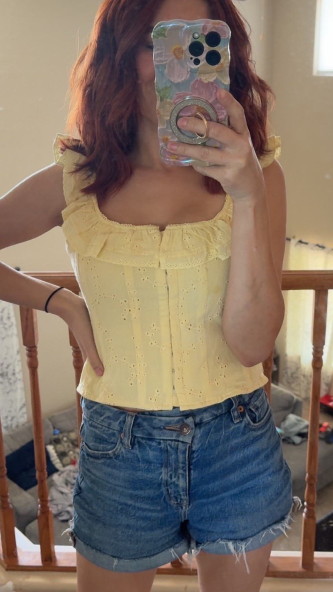 The cutest yellow top! 