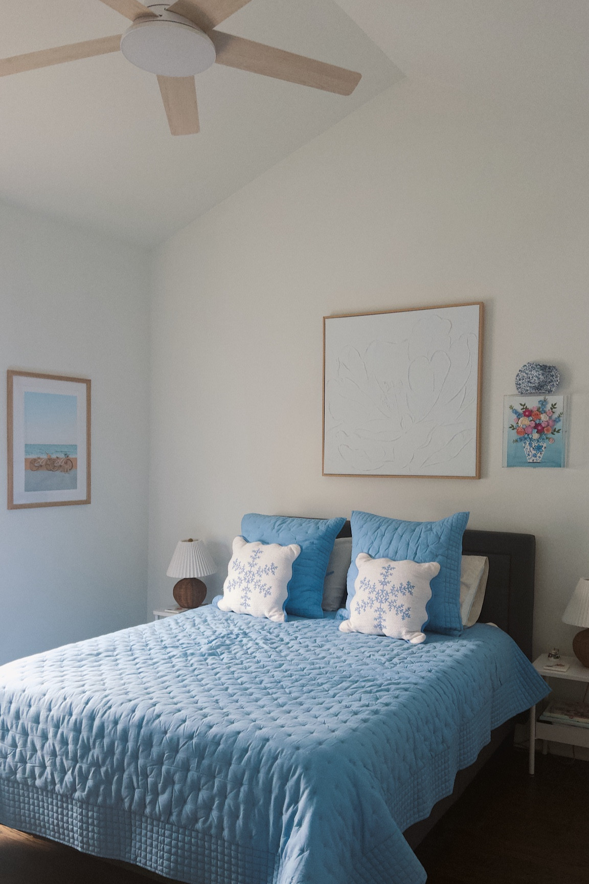 My cute #newengland #coastal guest bedroom. 

#LTKFindsUnder100 #LTKHome