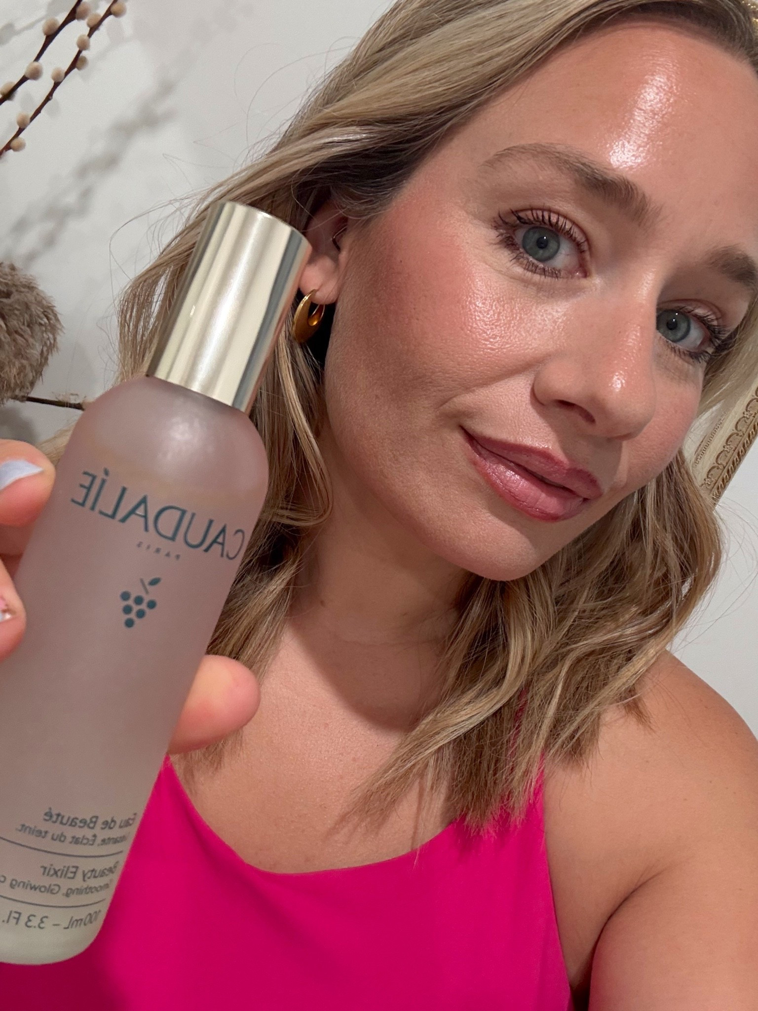 Finally caved and bought this and yall it’s worth the hype! The smell alone is so earthy and beautiful! I use it over and under my makeup and it helps to reduce pore size and tighten the skin! LOVE!

#sephora #beautymusthaves

#LTKselfcare #LTKgrwm #LTKMidsize
