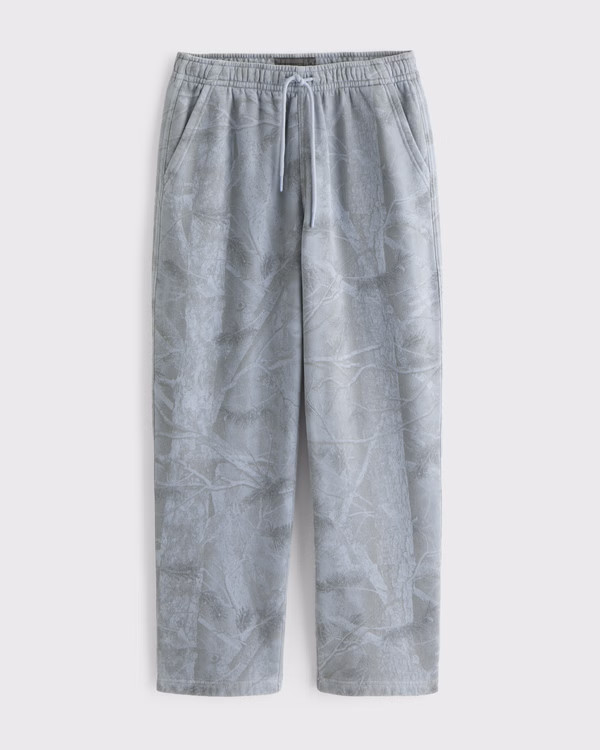 Essential Baggy Open-Hem Sweatpant | Abercrombie & Fitch (US)