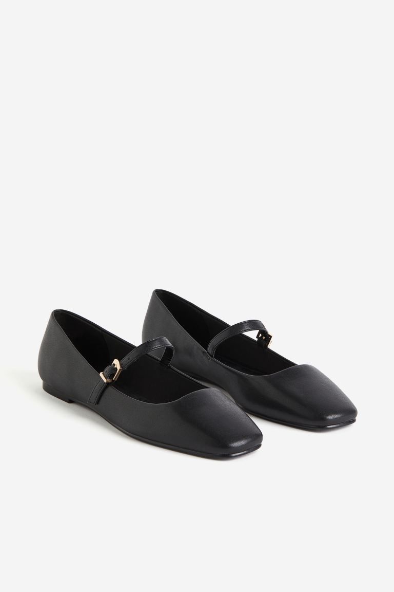 Mary Jane ballet pumps | H&M (UK, MY, IN, SG, PH, TW, HK)
