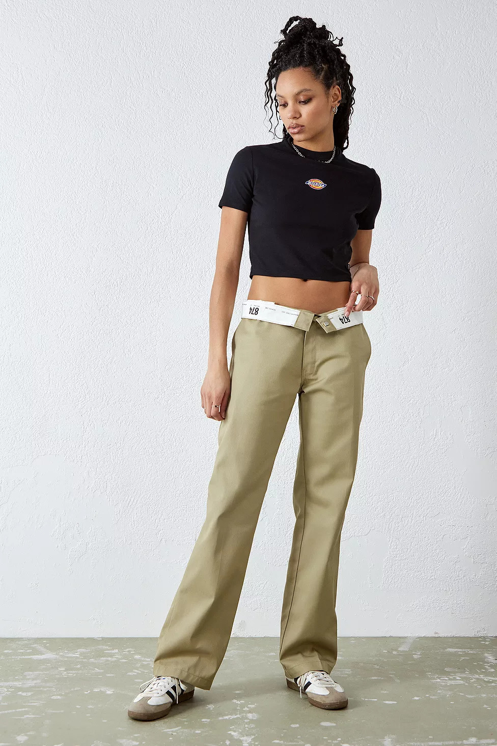 Dickies – Recycelte Workwear-Hose „Original 874" in Sand | Urban Outfitters (EU)