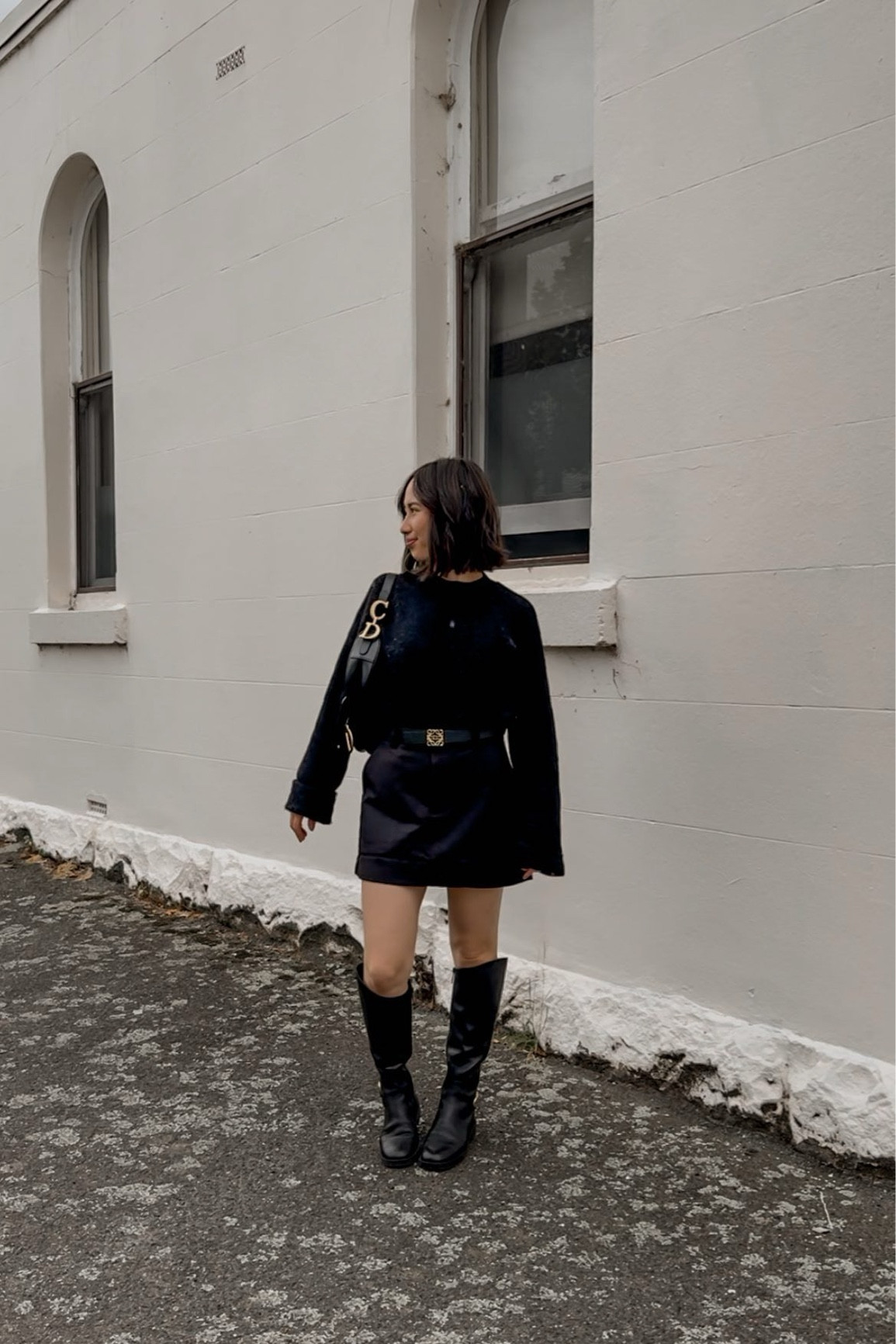 I would wear a skort over a skirt any day 🙌🏻 this gorgeous one is from @dissh 🖤
.
.
.
.
.
.
#skort #outfitreel #outfitreels #petitefashion #petitefashionblogger #fallfashiontrends #autumnoutfits #melbournefashionblogger

#LTKaustralia #LTKwinter #LTKstyletip