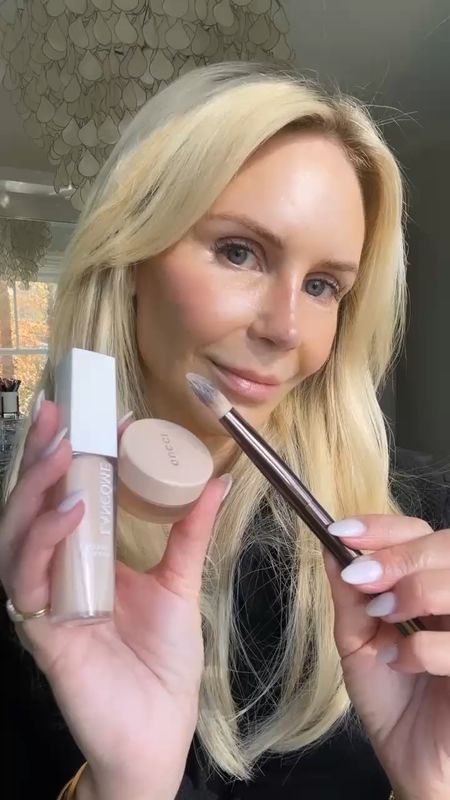 We sold out the Gucci gloss at Nordstrom. -linked another store that just stocked it. The best concealer and face gloss beauty favs from Nordstrom xx 

Under eye Concealer hack! 120N Is my color in Lancome concealer + Gucci face gloss  

Foundation brush - artis (comes in a kit only) 

Face foundation- flawless filter Charlotte tilbury 

Juicy tubes gloss by Lancome 

Moisturize your face and use eye cream. 
Use little Gucci face glass under eye area. Apply concealer on top. 

Get the coverage you need with the dewy youthful glow u want! 

#LTKHoliday 

#LTKbeauty #LTKGiftGuide