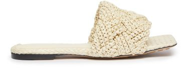 Lido flat sandals in raffia - BOTTEGA VENETA | 24S US