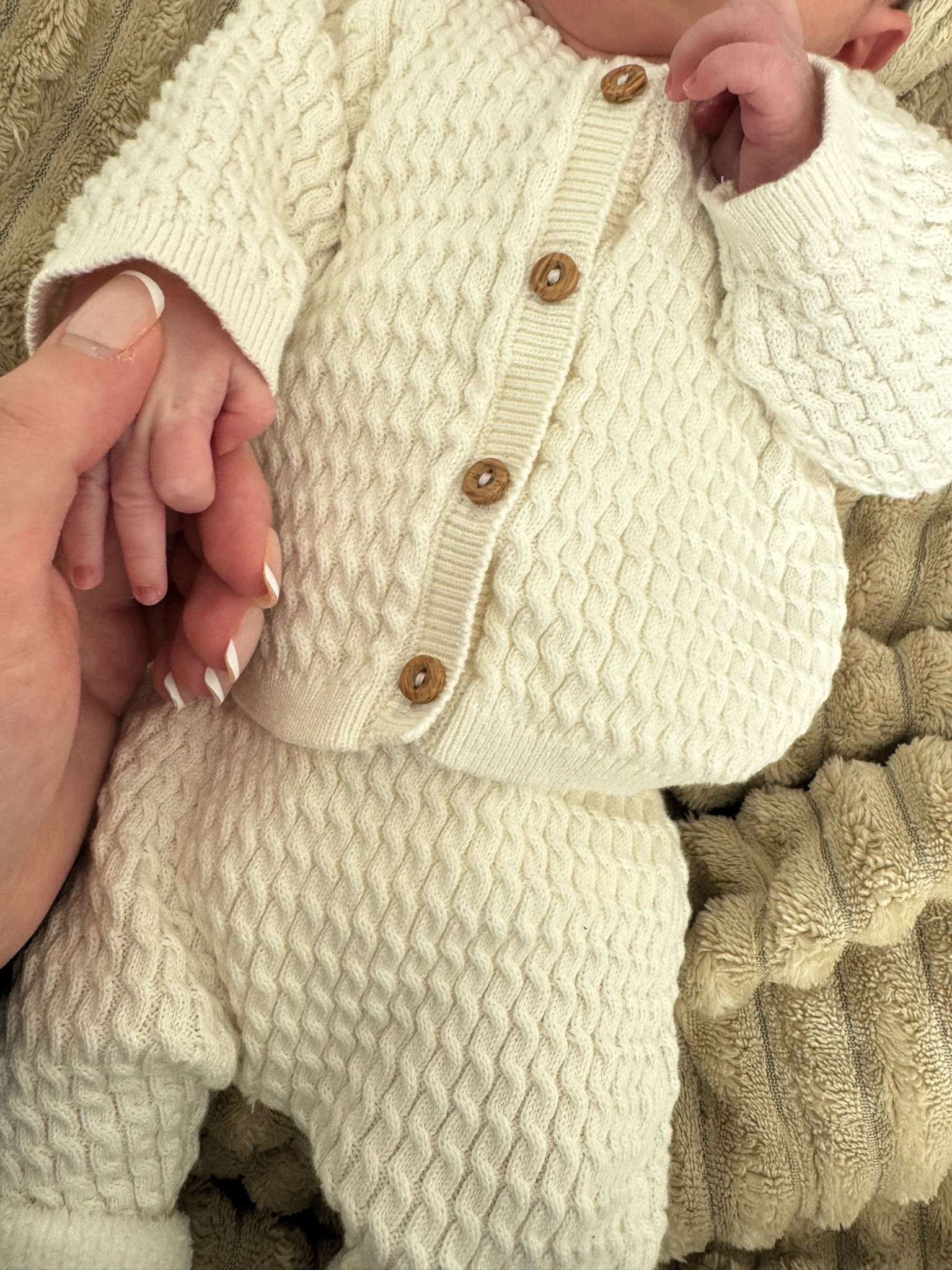 Newborn fit check

#LTKfamily #LTKbaby #LTKkids