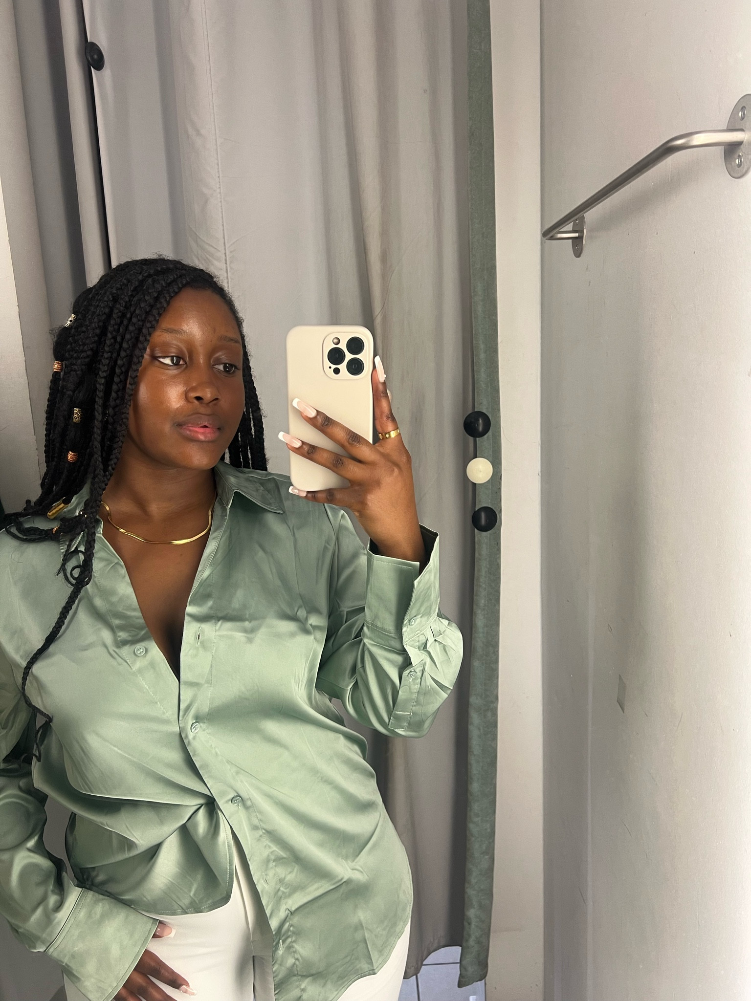 Satin has the key to my heart 💚



#LTKworkwear #LTKunder50 #LTKfit