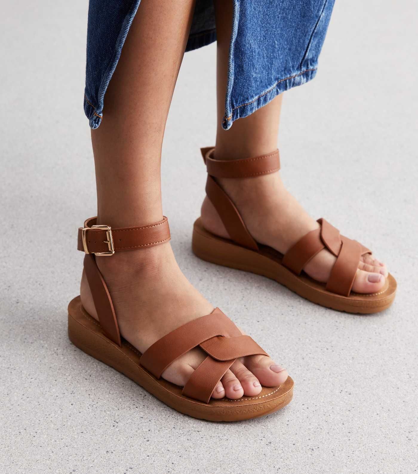 Wide Fit Tan Leather-Look 2 Part Footbed Sandals | New Look | New Look (UK)