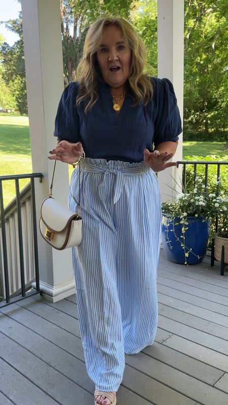 Size XL in both. A bit roomy but I think that’s how they should fit. 20% off code this weekend! JUNE20

Summer pants palazzo pants gauze top 

#LTKFindsUnder100 #LTKOver40 #LTKMidsize
