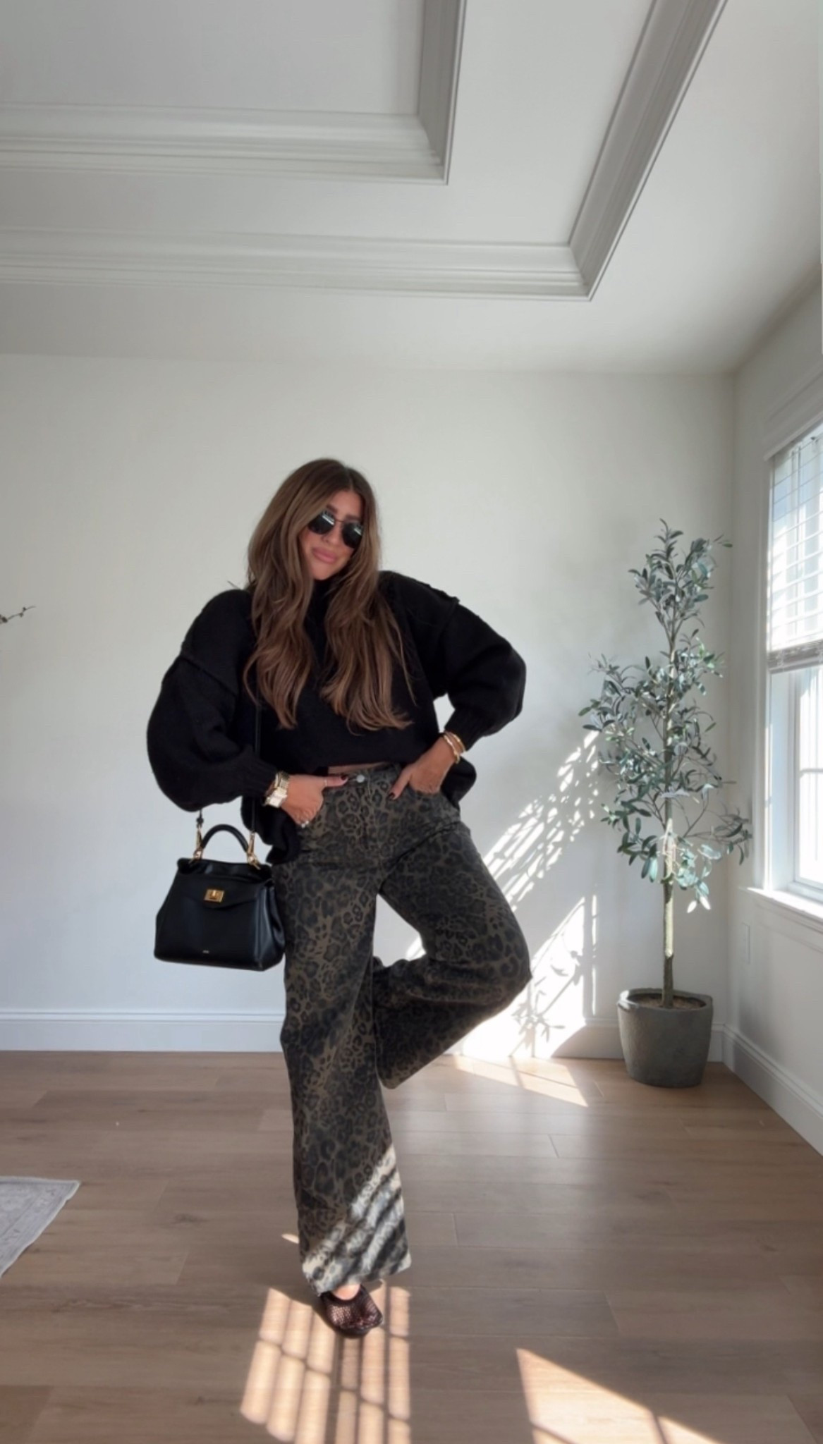 Easy fall outfit ideas. Oversized chunky sweater in med.

#LTKFindsUnder50 #LTKStyleTip #LTKSaleAlert