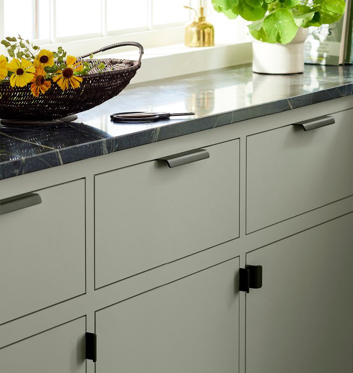 Barrington Edge Pull | Rejuvenation