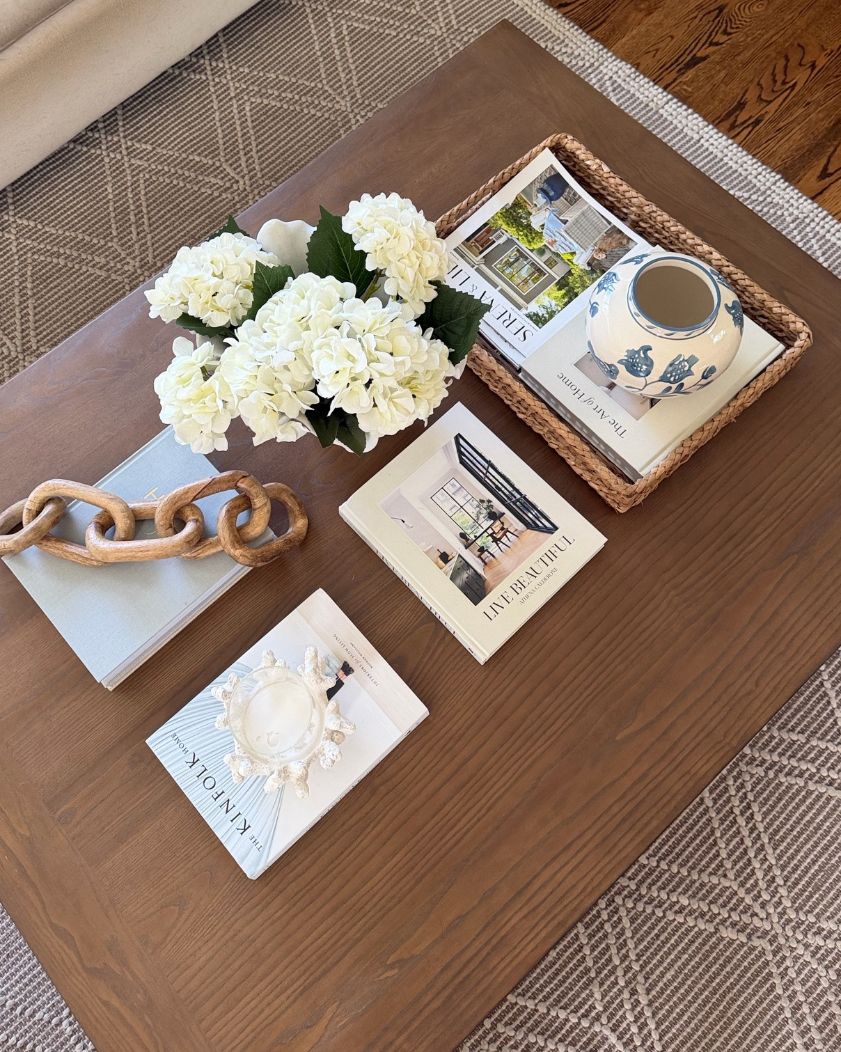 summer coffee table styling & living room layout inspiration 

.
.
.
coastal living room
serena & lily style on a Target budget 
interior design tips
budget-friendly home decor
living room rugs
jute area rugs
neutral rugs
coffee table decor ideas

#LTKSeasonal #LTKHome #LTKSaleAlert
