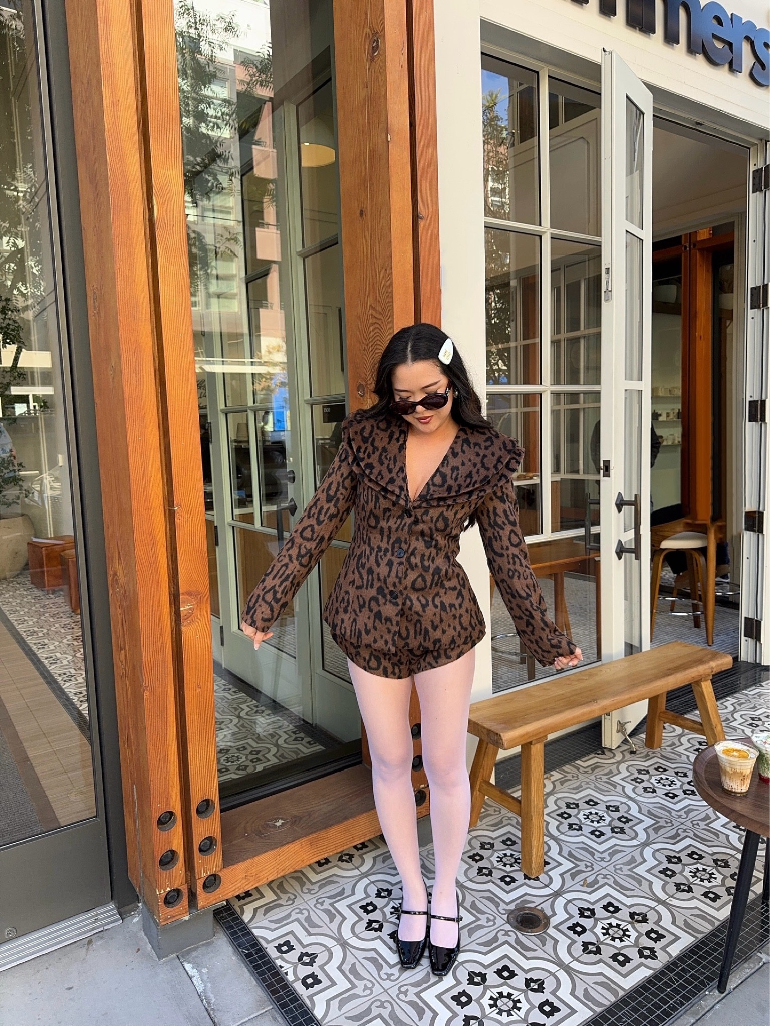 Leopard print oversize collar jacket and matching micro shorts 

#LTKFindsUnder100 #LTKPetite #LTKootd