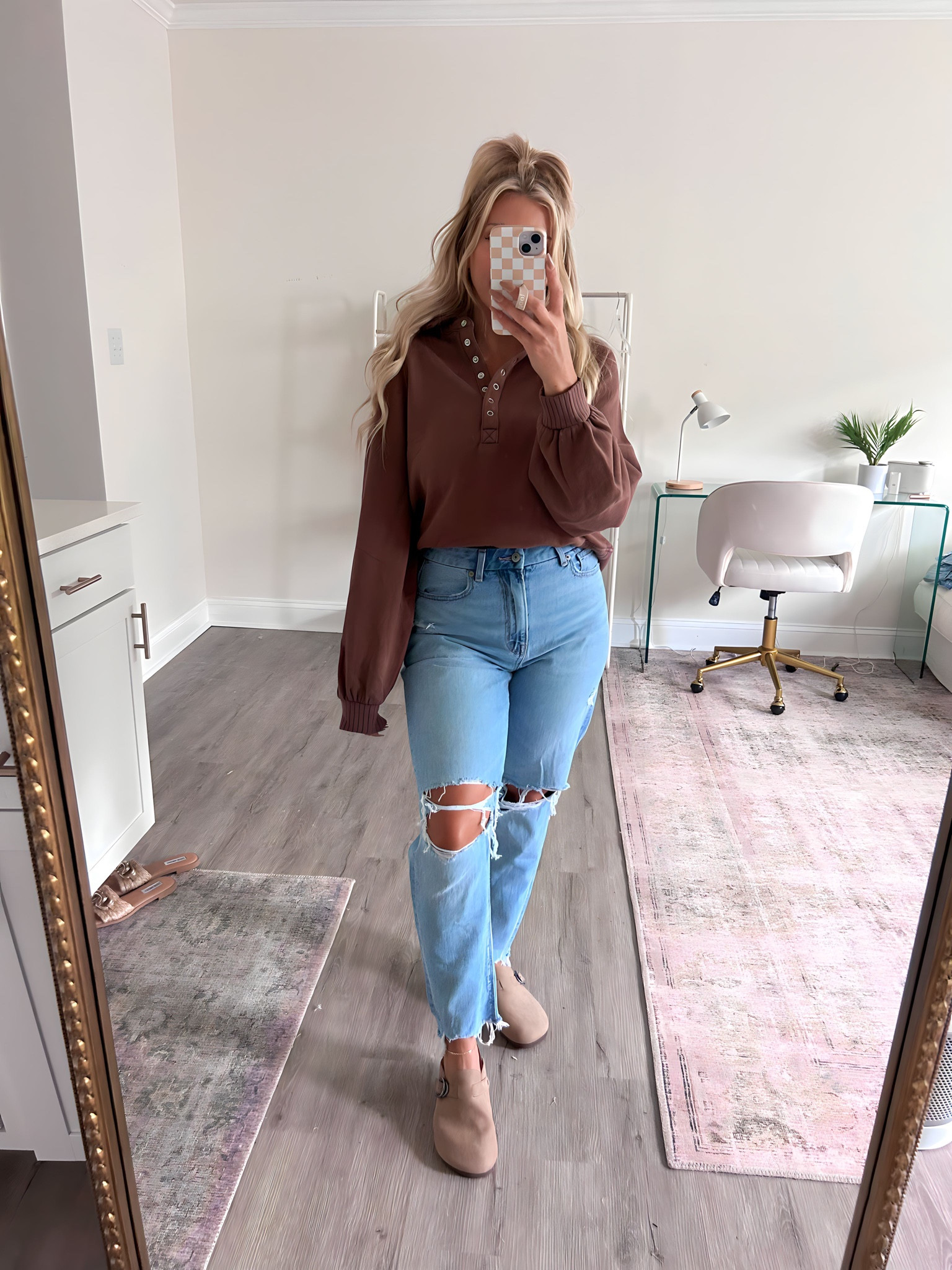 Aerie and American eagle finds all on sale for the LTK exclusive sale 25% off! 

Comfiest sweatshirt in a size small, jeans are tts in a size 6 short! 