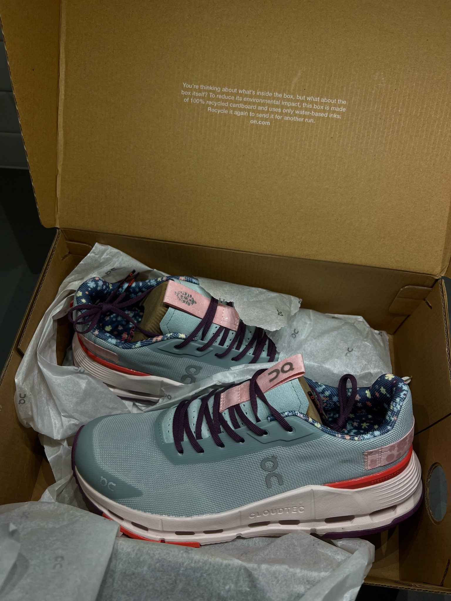 on running and free people movement collab sneakers! perfect for running and walking 