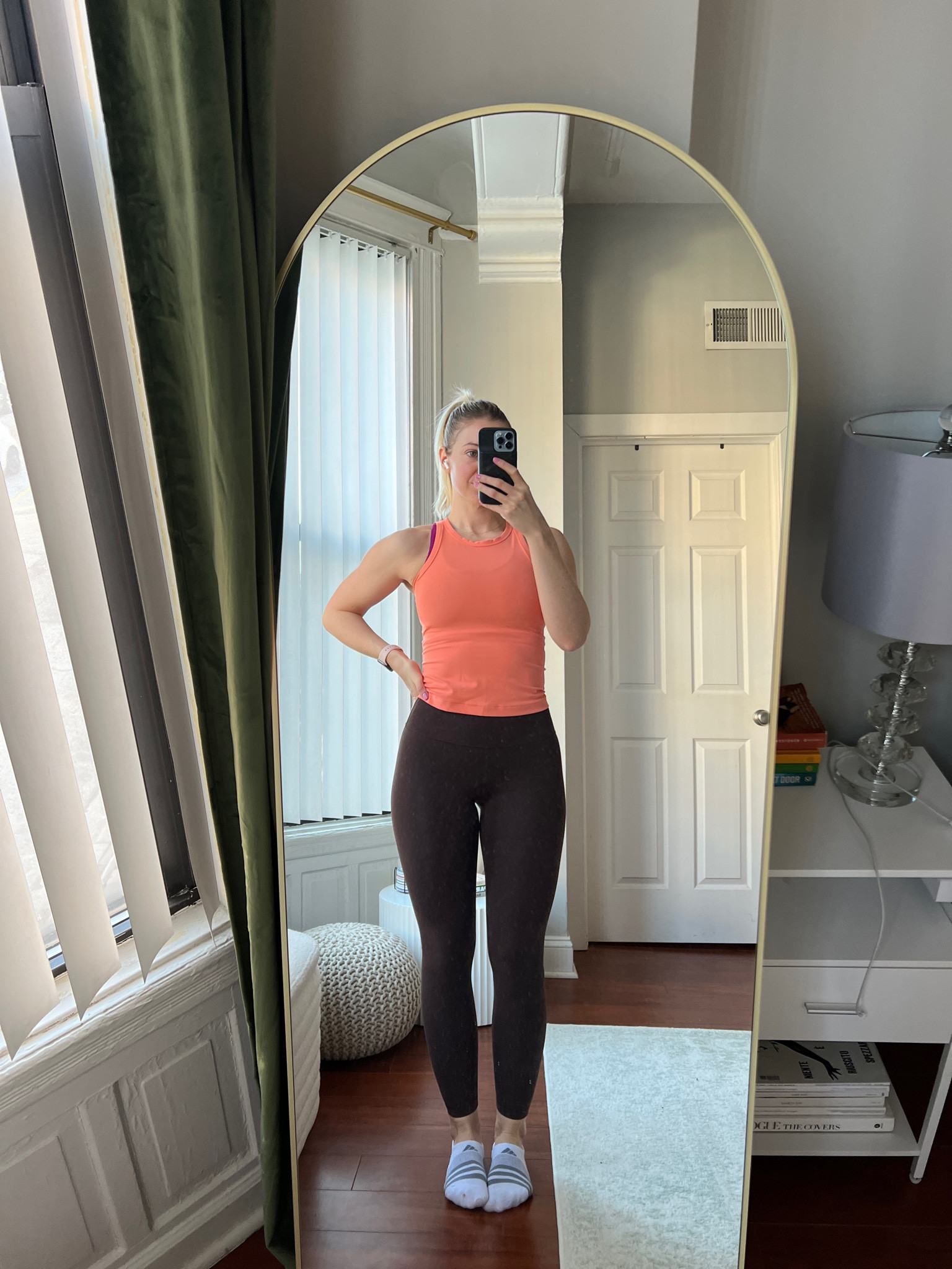 Gym outfit of the day 🧡

I’m loving the new contour leggings! I’m a size 4 in the leggings & size 6 in the top 🩷

#LTKfitness #LTKfindsunder100 #LTKMostLoved