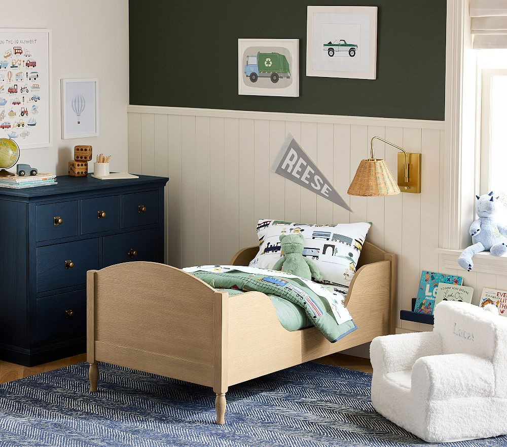 Personalized Pennant Flag | Pottery Barn Kids