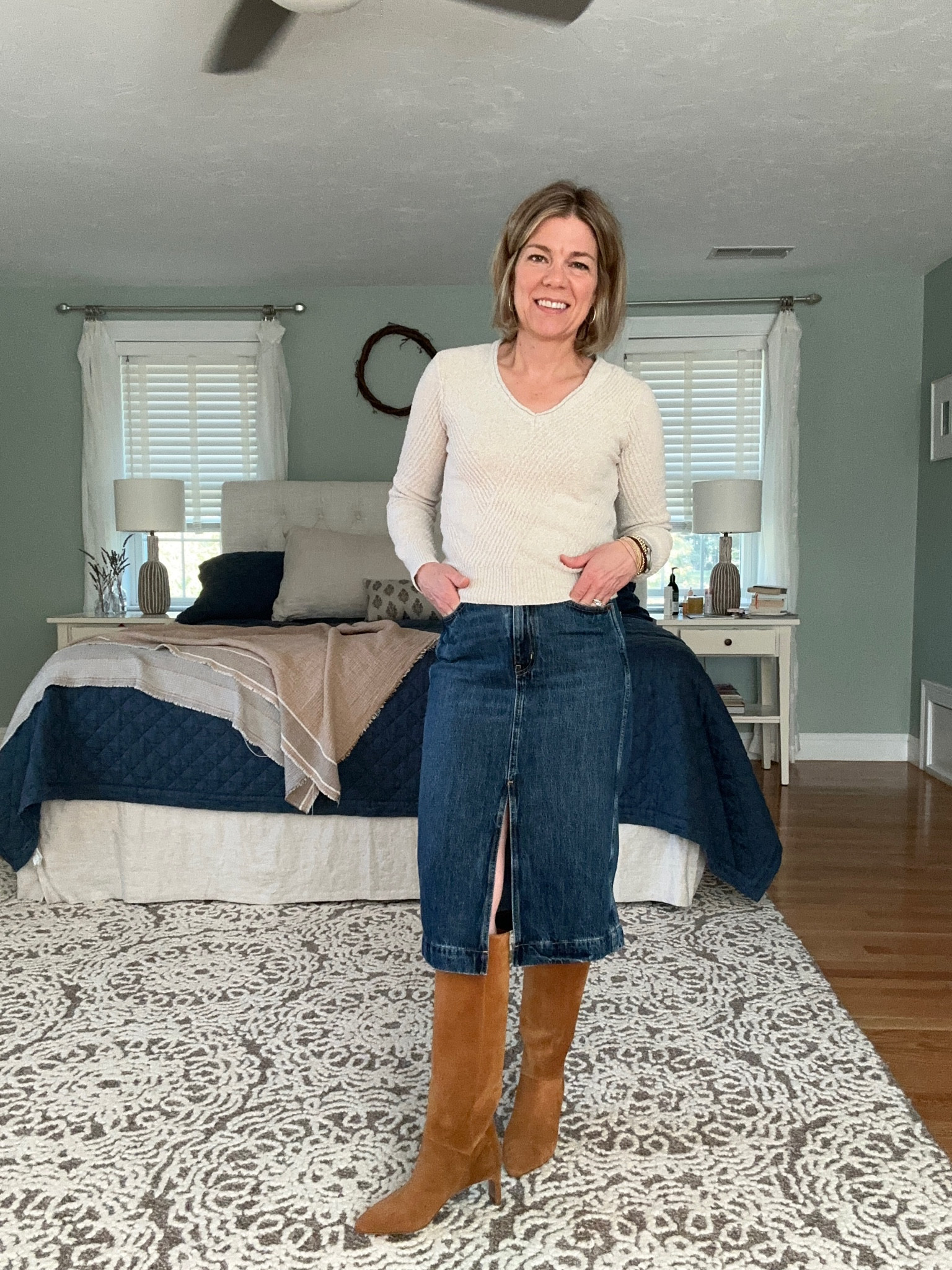 Tall boot fall! Shop this classic, minimalist look.

#LTKFindsUnder50 #LTKSeasonal #LTKOver40