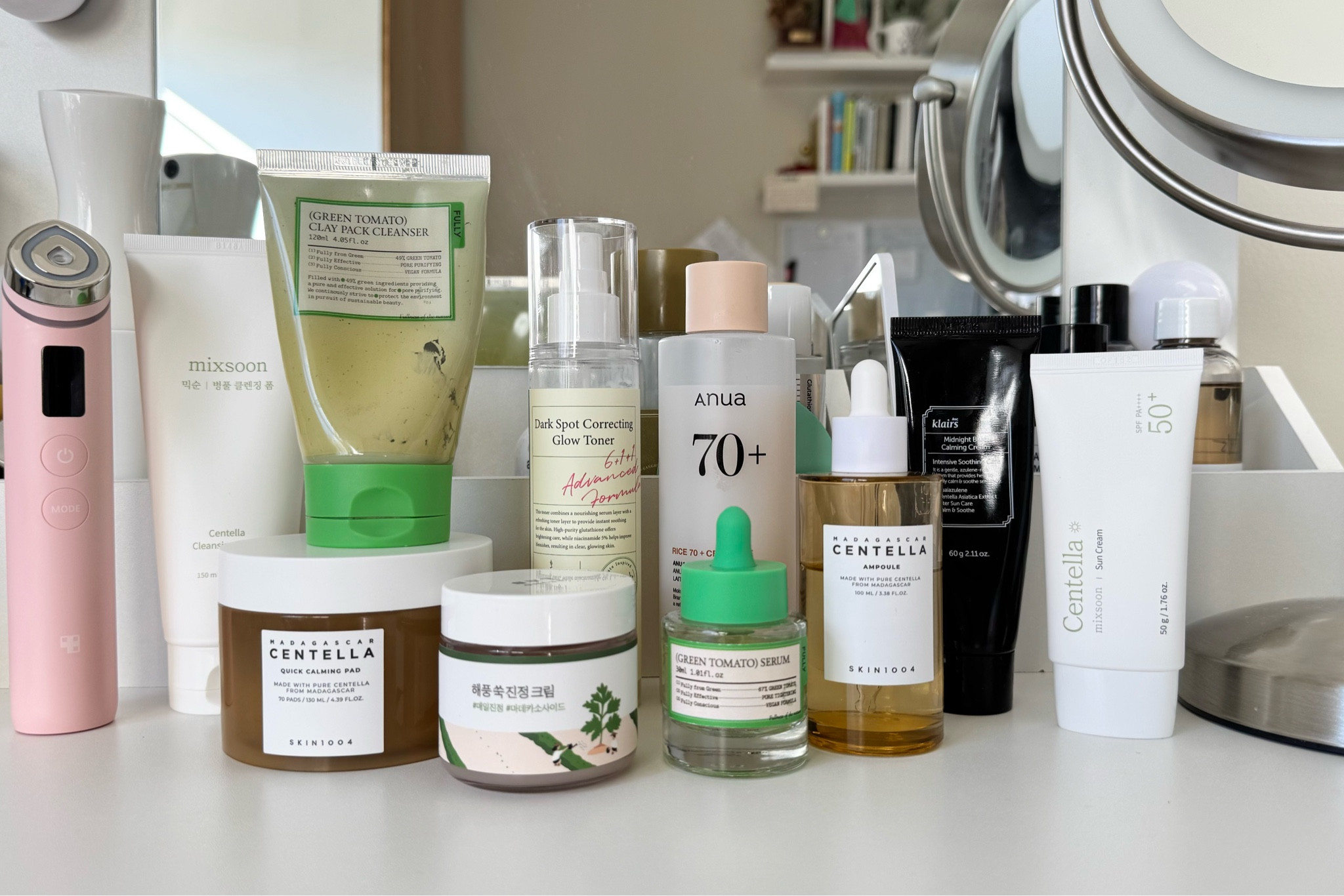 The line up 

—

#kbeauty #kbeautyaddict #skincare #skintok #skincarecommunity #koreanskincareproducts 
