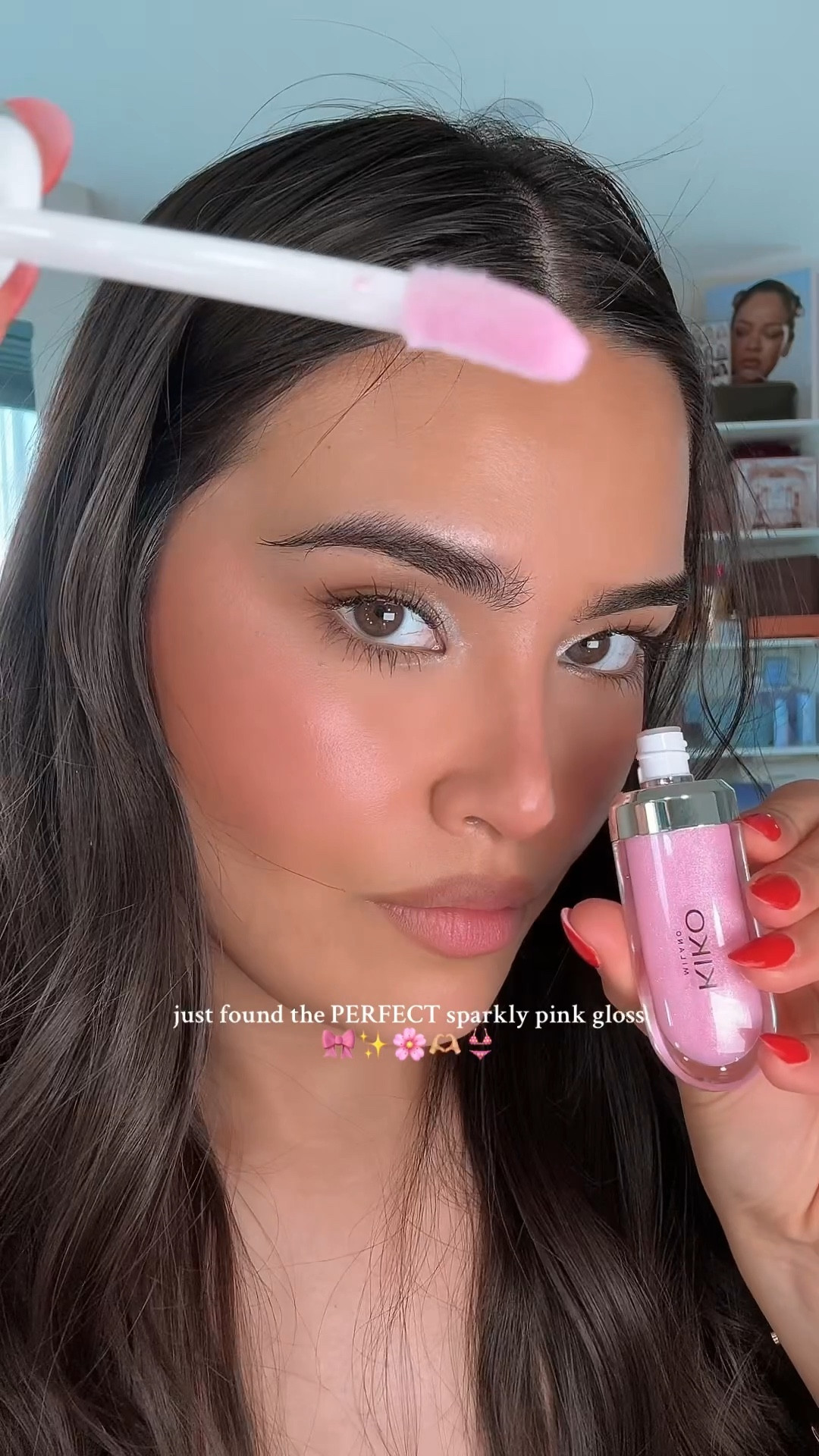 the PERFECT sparkly pink gloss🎀✨🌸🫶🏼👙



#LTKGiftGuide #LTKFestival #LTKBeauty