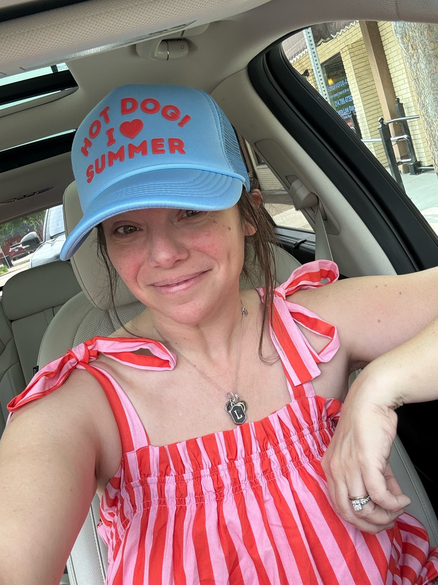 Summer outfit of choice. Easy dress and a baseball cap 🩵❤️