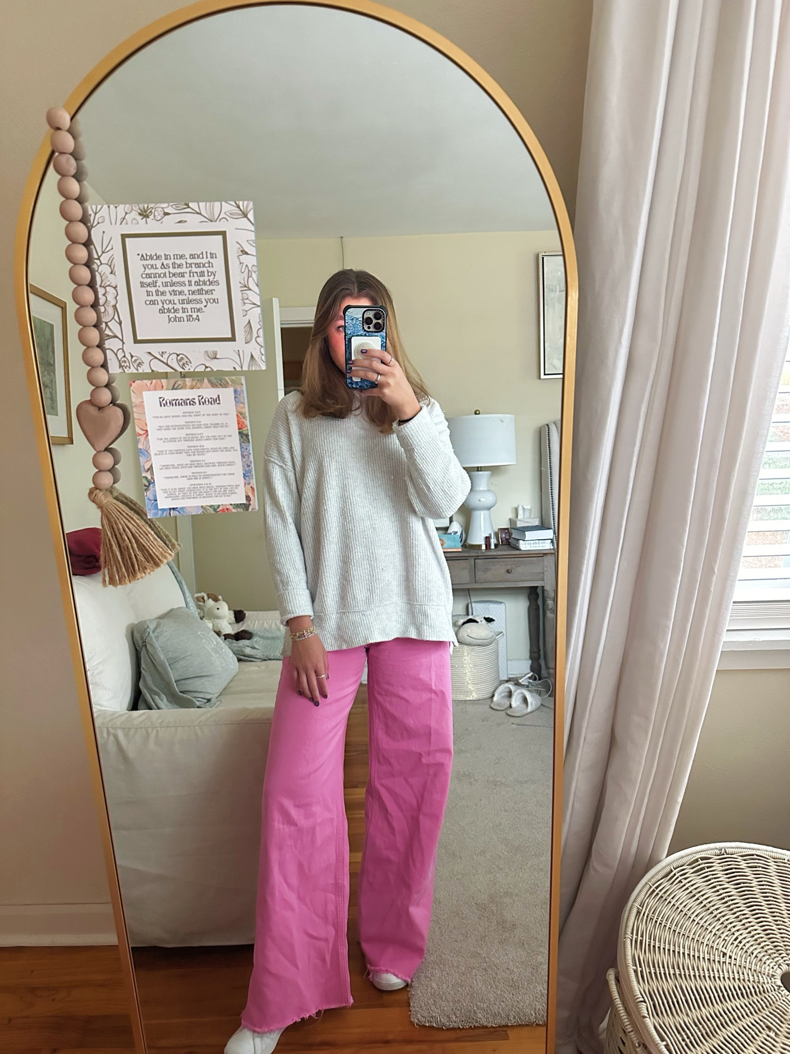 I work at an interior designer’s storefront! Let’s go to work!!!!! 🌷☔️🍰🩷#LTKSpringSale 

#LTKSeasonal #LTKstyletip