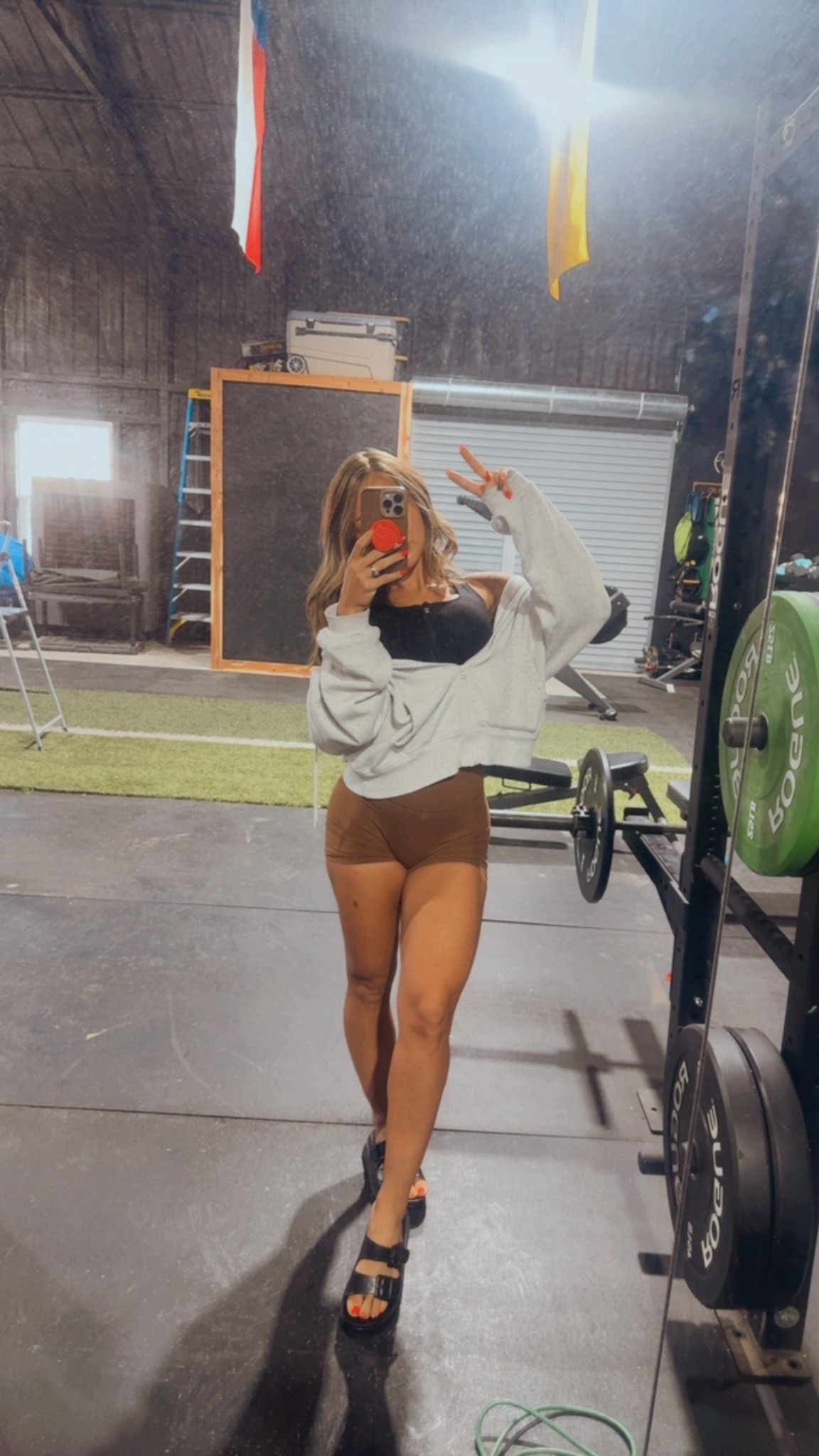 my fav comfy zip up for transitioning into fall ✌🏽🩶

#LTKActive #LTKPetite