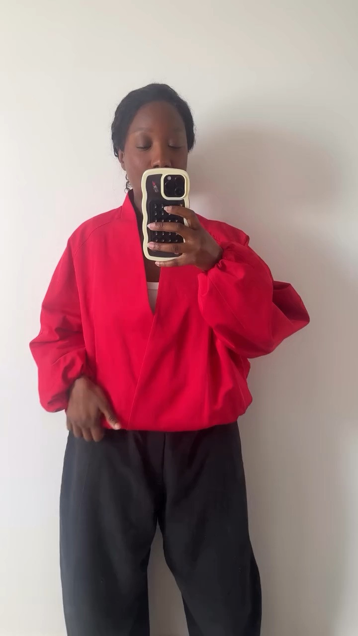 La veste rouge cerise de chez @Zara

#LTKstyletip #LTKfrance #LTKsummer