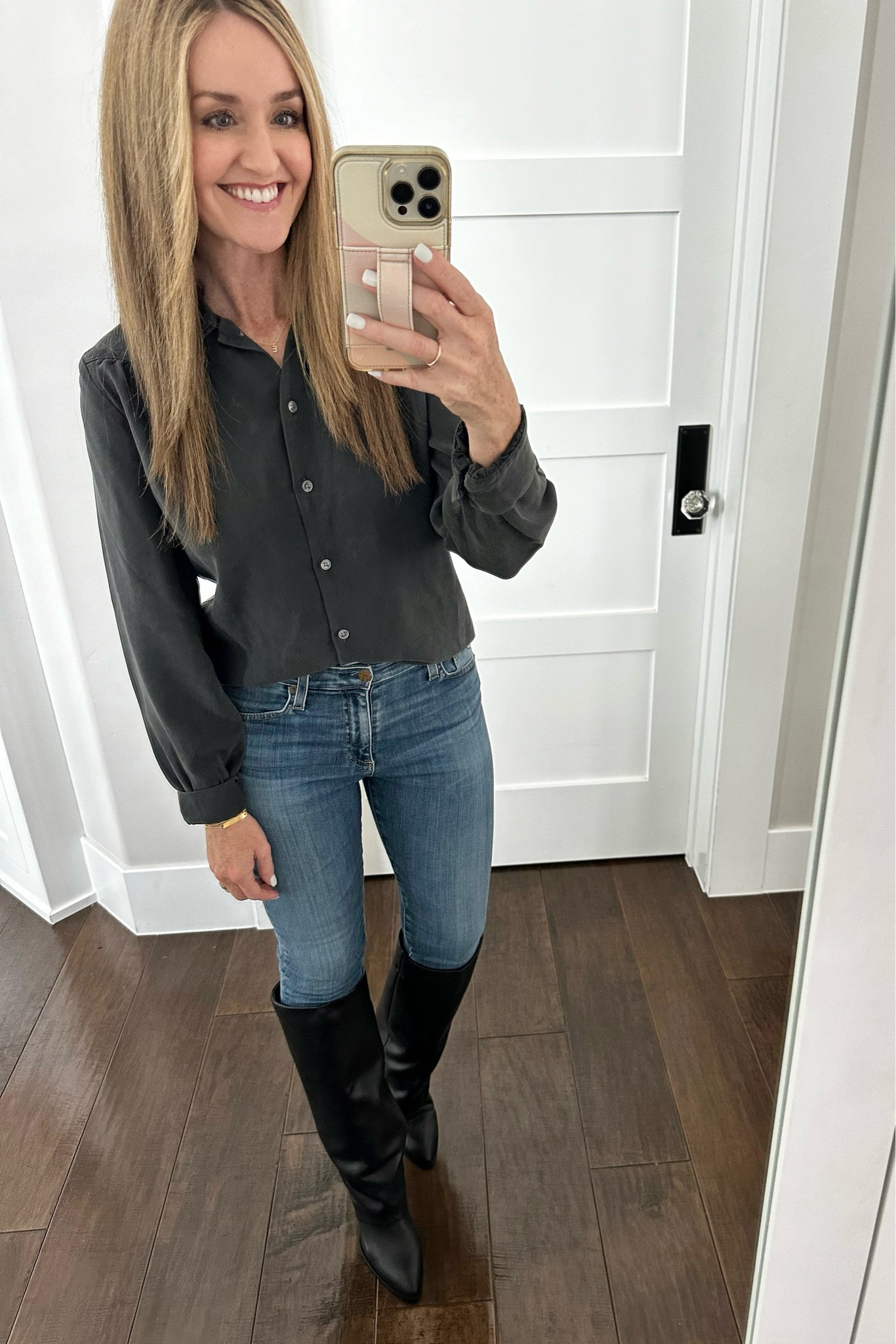 My button up blouse + boots are still in stock and on sale at Nordstrom! 

#LTKStyleTip #LTKxNSale #LTKSummerSales