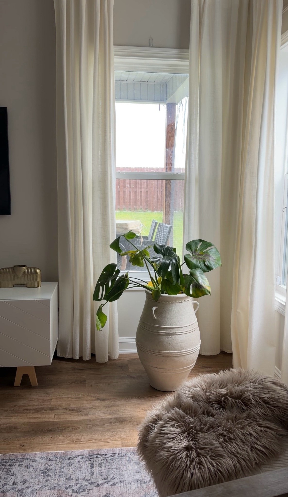 Same look of my planter

#LTKHome
