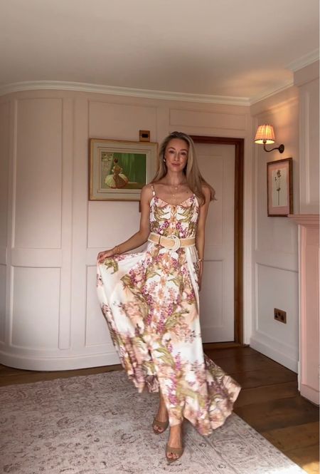 A beautiful Spring Summer dress that would work perfectly for garden parties or Summer weddings 🥰

#LTKSeasonal #LTKwedding #LTKeurope