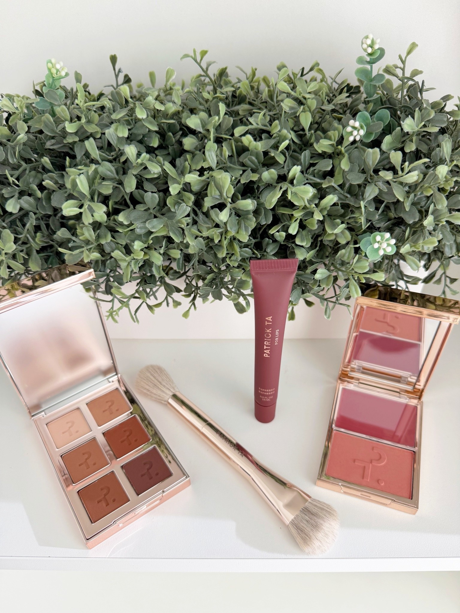 Loving these goodies I received from Patrick Ta! Aren’t the colors in this neutral eyeshadow palette and blush combo gorgeous?! Love the color of this lip gloss too.

Eyeshadow palette in shade medium, blush color is called She’s Flushed and lip gloss is espresso.

#LTKBeauty #LTKselfcare #LTKmorningroutine