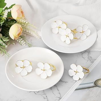 Lewondr Napkin Rings, Set of 6 Flowers Napkin Ring Holders Dinner Tables Rings Elegant Ornament T... | Amazon (US)
