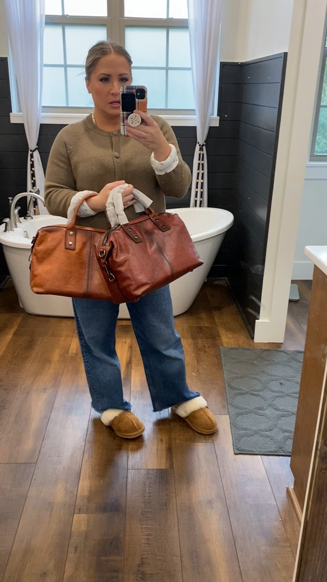 I like both…..

#LTKPetite #LTKStyleTip #LTKOver40