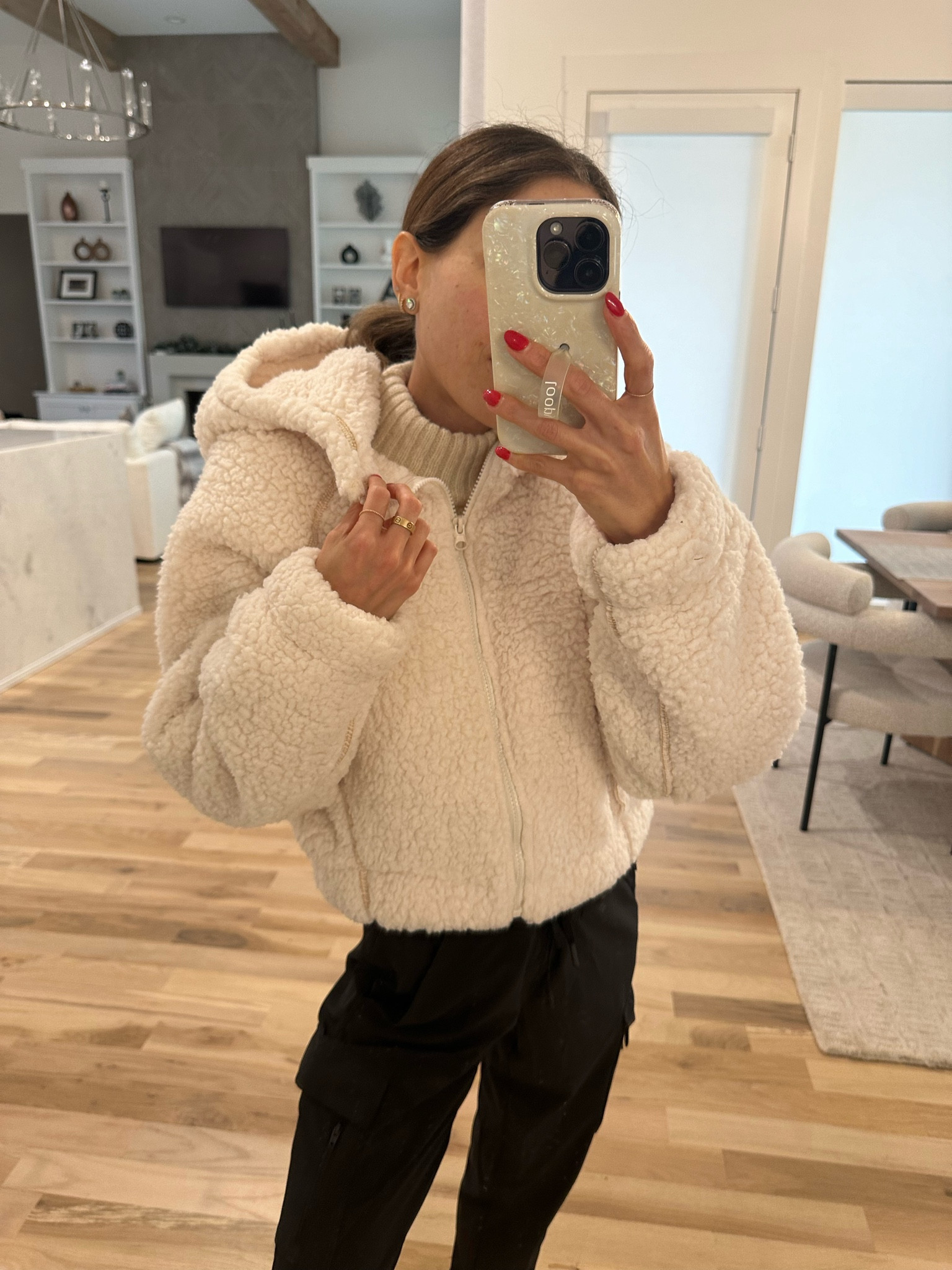 Target sherpa hoodie size Xs 

#LTKfindsunder50 #LTKfindsunder100 #LTKCyberWeek