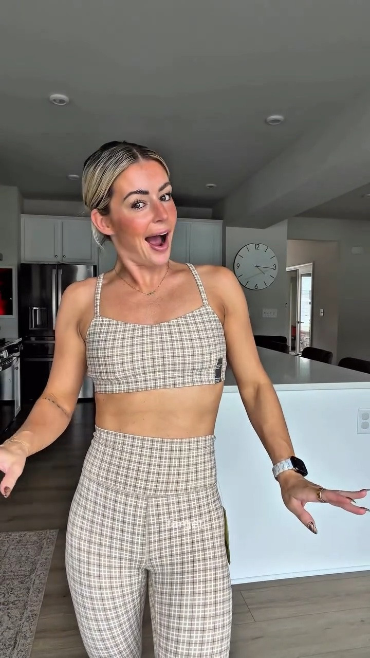 Say TARGET and I’ll send ya the deets! See what I found at target today👀🤏🏼

Also grabbed my @trycreate creatine gummies while I was there—such an easy addition to my everyday routine!

Target haul, Target finds, Target try on haul, Target fashion, mom style, affordable outfits, Create creatine gummies, creatine for women, wellness routine

#TargetFinds #TargetHaul #TargetStyle #CreateWellness #MomStyle