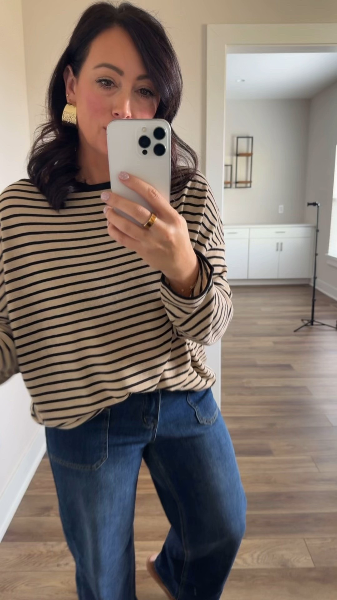 AMAZON FINDS 
• medium sweater 
• medium pants 


#LTKOver40 #LTKootd #LTKMidsize