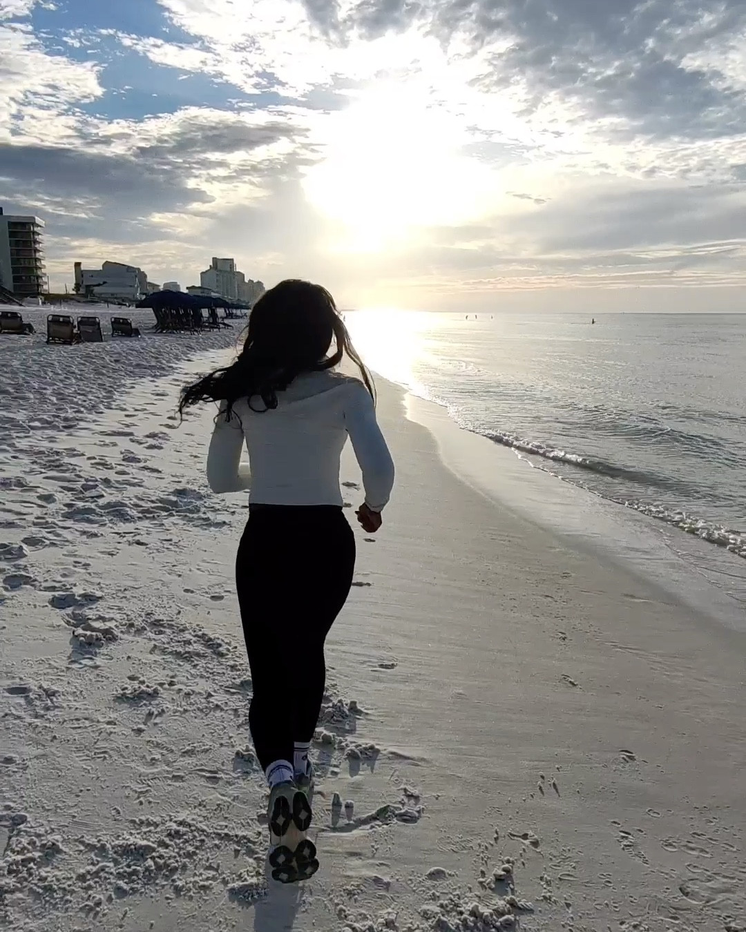 Fall beach run → sunrise stretch → latte reward.
Morning breeze said “hoodie,” afternoon said “84°—surprise!” 🤸🏽‍♀️🌅
Weekend check-in: hope you’re cozy, moving your body, and loving on yourself.

Shop the look ↓
• Cropped jacket — Lululemon (obsessed)
• Leggings — Alo
• Sneakers — New Balance 9060
• Sports bra — Lululemon
• Post-run treat — Starbucks latte + Bacon, Gouda & Egg sandwich ☕️🥐

Tap to shop + save for inspo. Let’s keep stacking tiny wins all 
fall beach run outfit, sunrise stretch routine, lululemon cropped jacket, alo leggings outfit, New Balance 9060 styling, fall fitness mom, weekend athleisure, activewear for fall

#LTKFallFashion #LTKFit #LTKActive #LTKStyle #LTKRun #LTKUnderTheSun #WeekendWorkout #BeachRun #SunriseStretch #FallFitness #AthleisureOutfit #Lululemon #AloYoga #NewBalance9060 #MomOnTheGo #WellnessJourney #CozyFallVibes #TapToShop #OutfitInspo #LTKCreator

#LTKSwim #LTKActive #LTKSeasonal