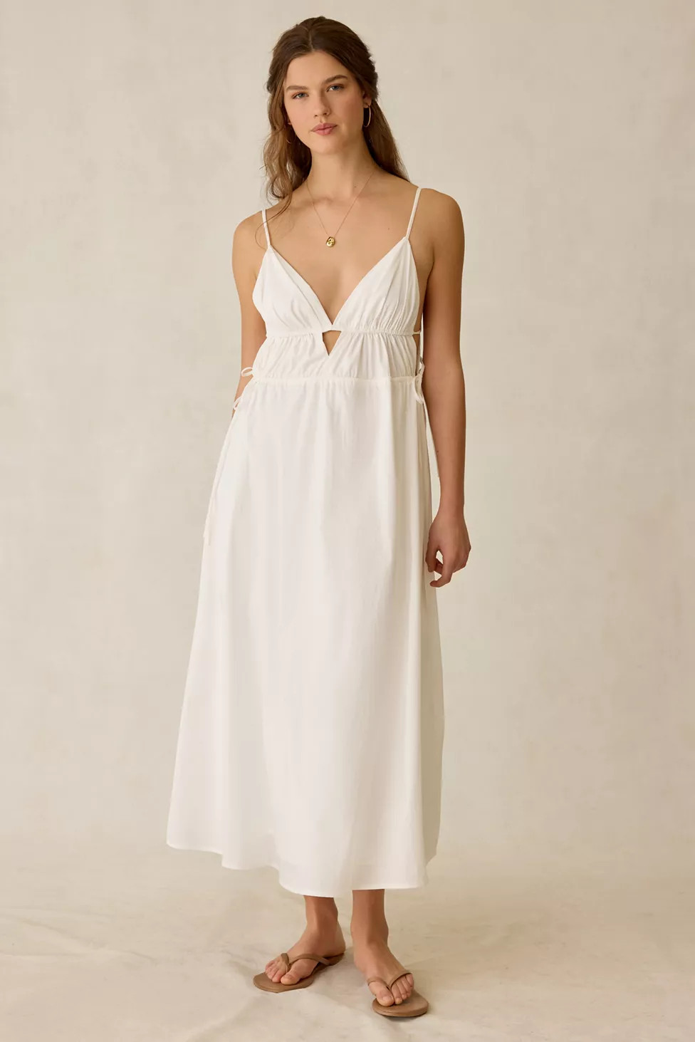 Kiss The Sky Lucia Gathered Tie White Maxi Dress | Urban Outfitters (US and RoW)